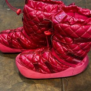 Capezio Kids Red Quilted Boots